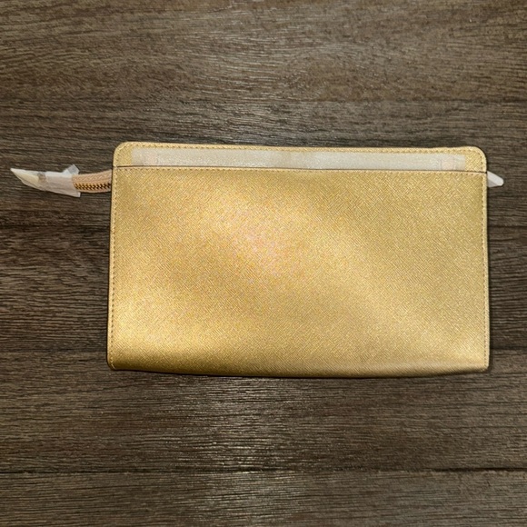 Michael Kors Jet Set Travel Large Saffiano Leather Crossbody Clutch Pale Gold - Picture 6 of 15